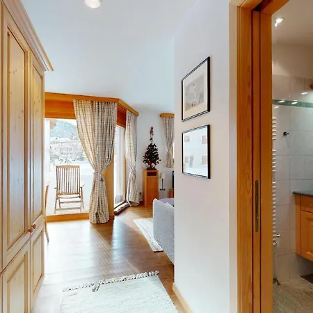 公寓 Blova 切勒里纳