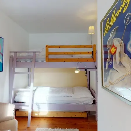 Blova * 切勒里纳